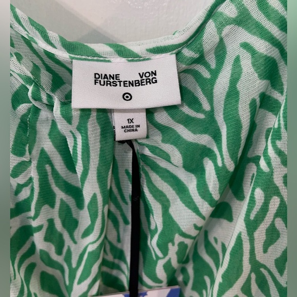 Green Zebra Print Dress - Picture 3 of 5